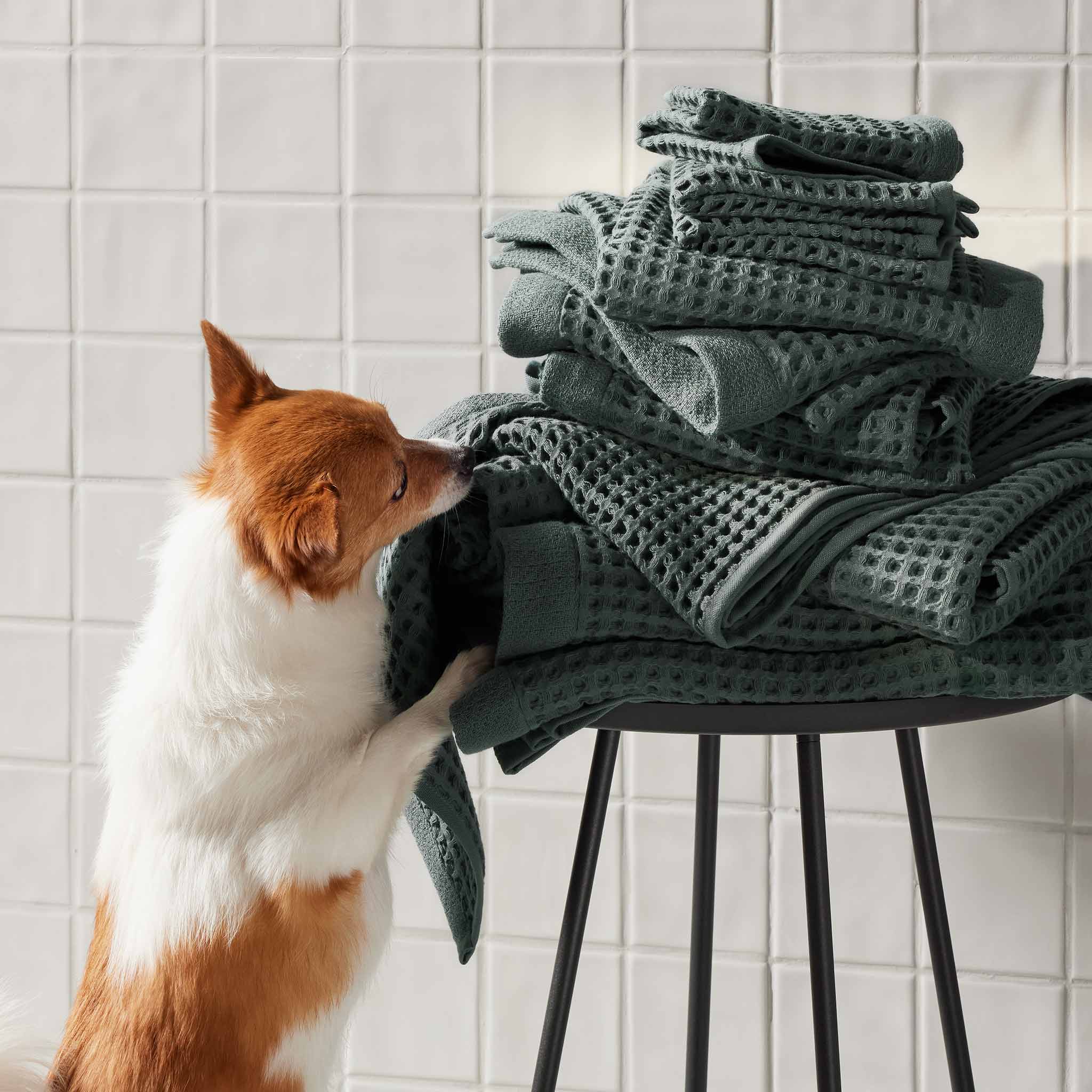 Dreamweave Waffle Bath Towels Set of 2 A8