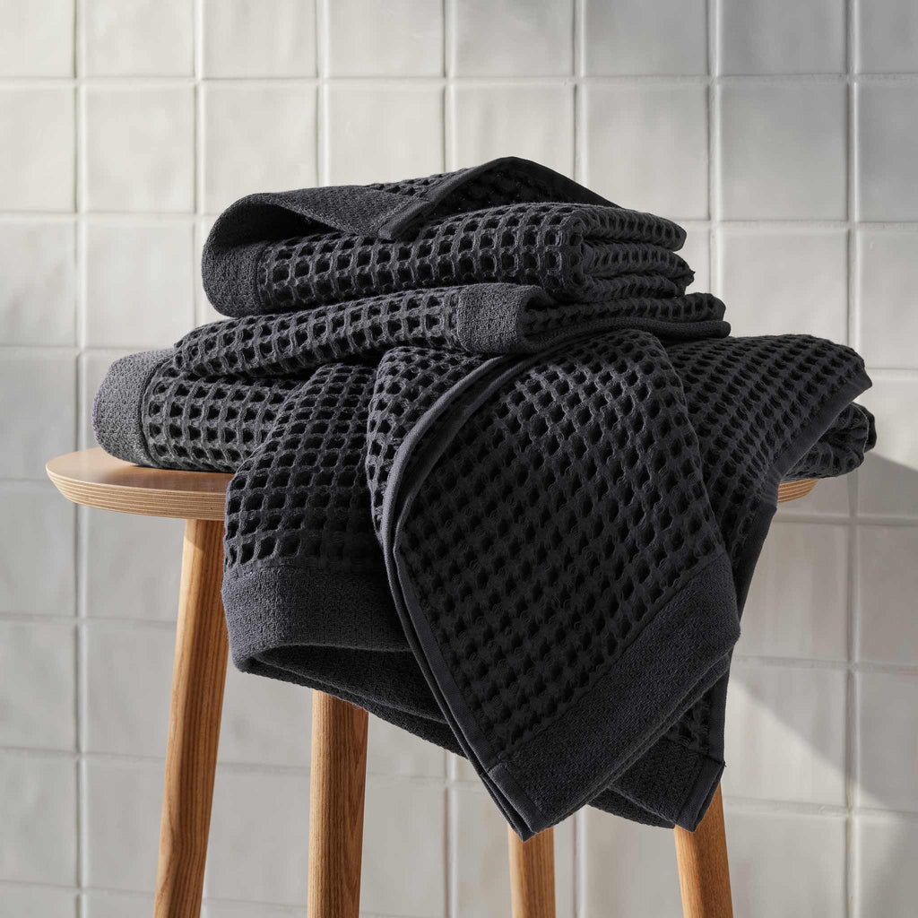 Dreamweave Waffle Bath Towels Set of 2 A8