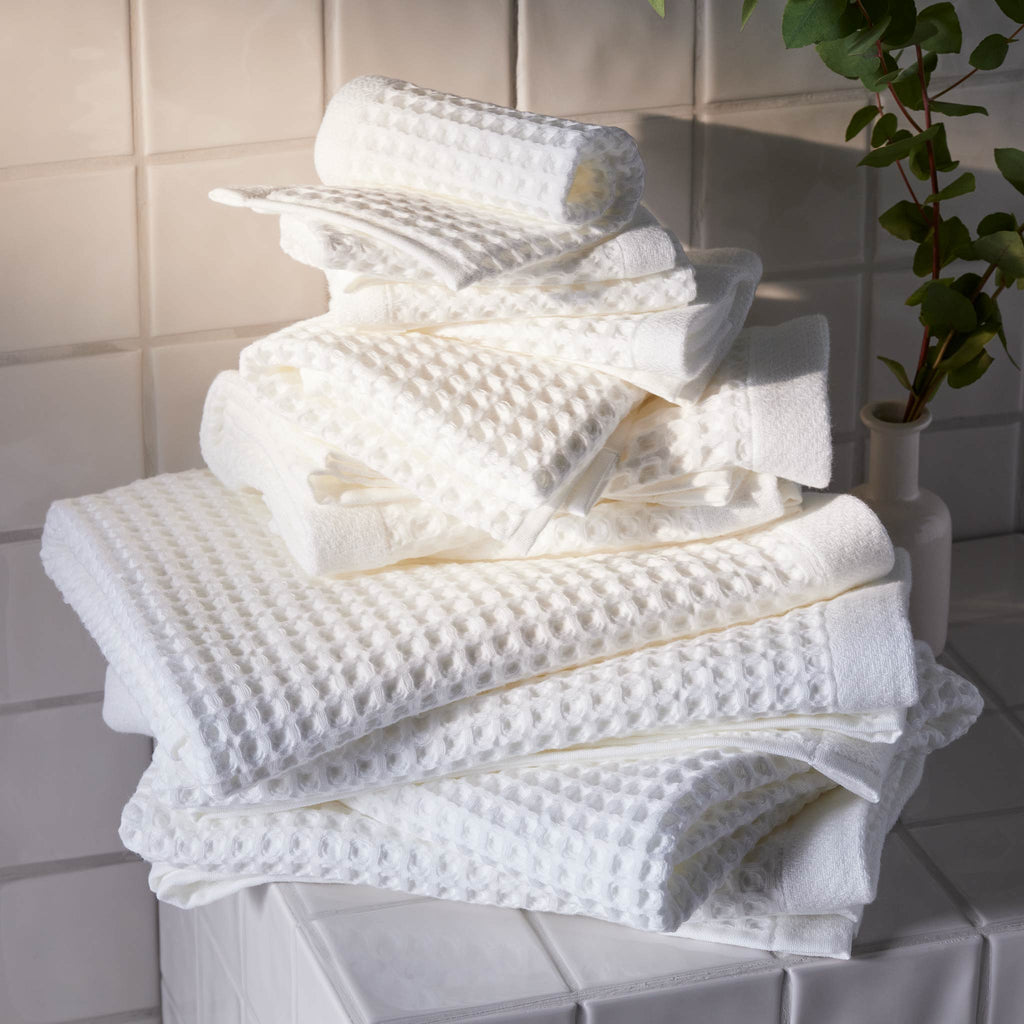 Dreamweave Waffle Bath Towels Set of 2 A8