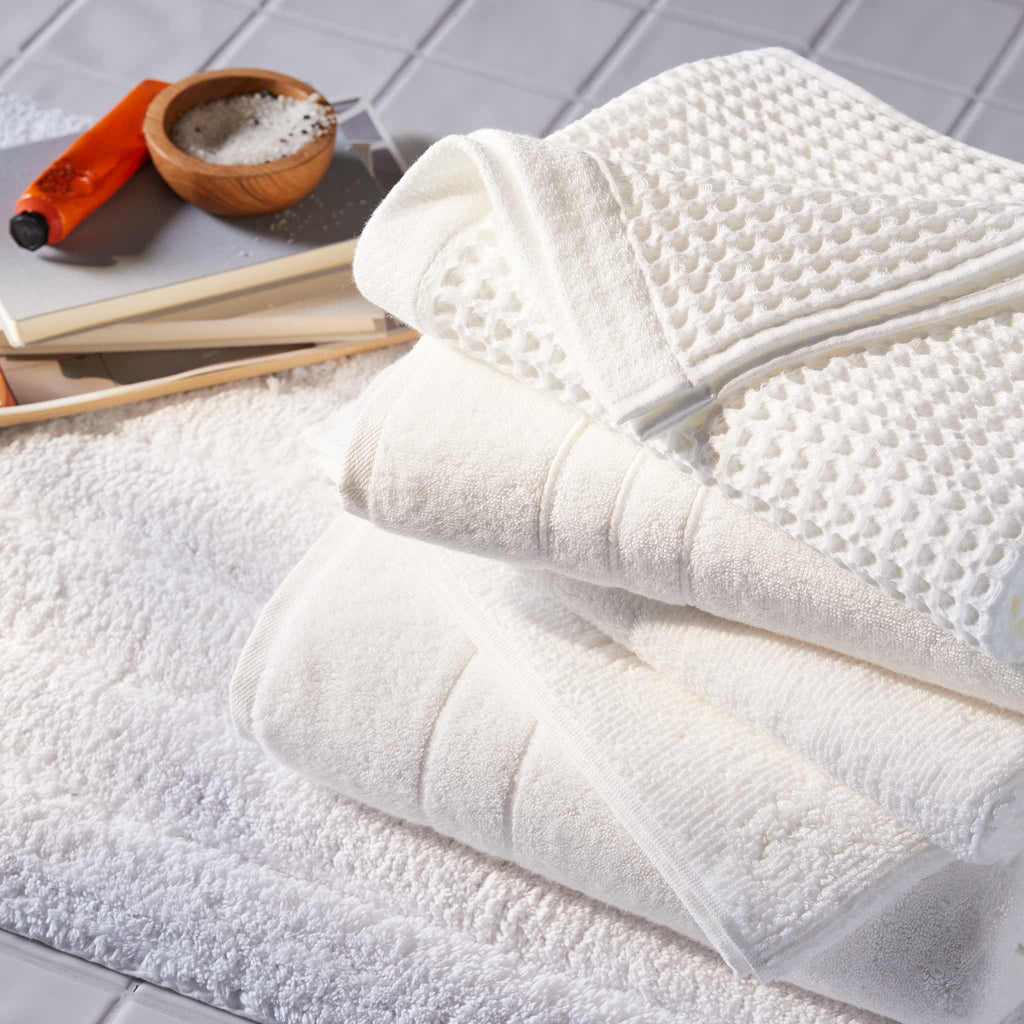 Dreamweave Waffle Bath Towels Set of 2 A8