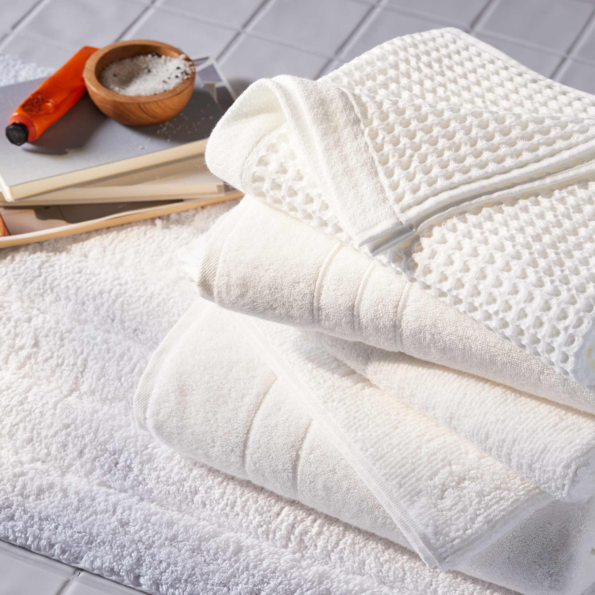 Dreamweave Waffle Bath Towels Set of 2 A8