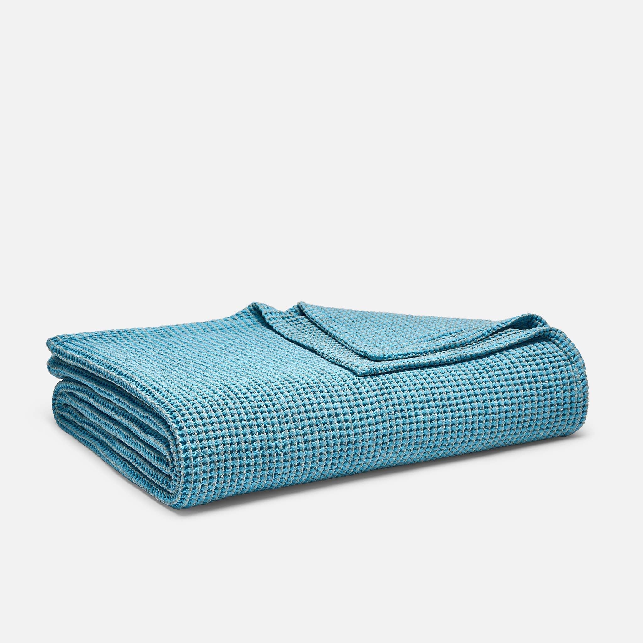 Dreamweave Waffle Bed Blanket O2