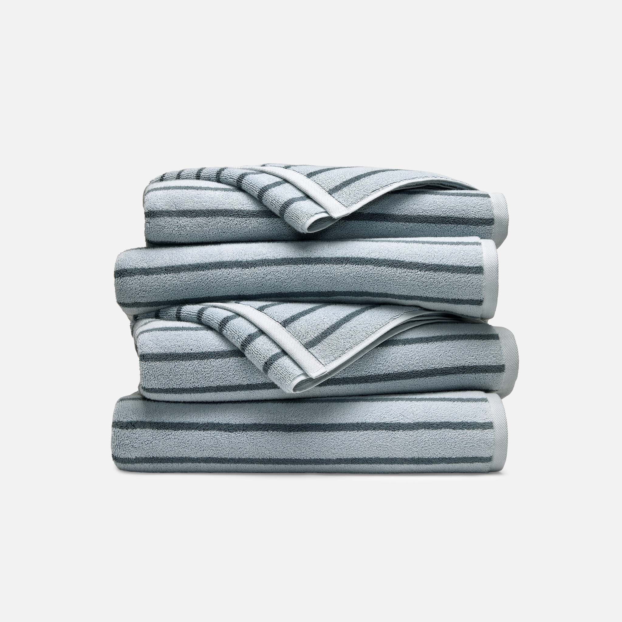Super-Plush Set of 4 Bath Towel Bundle A4