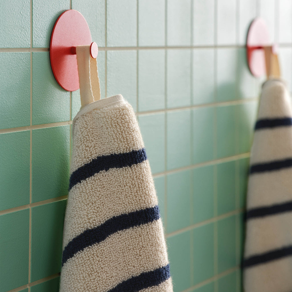 Super-Plush Set of 4 Bath Towel Bundle A4
