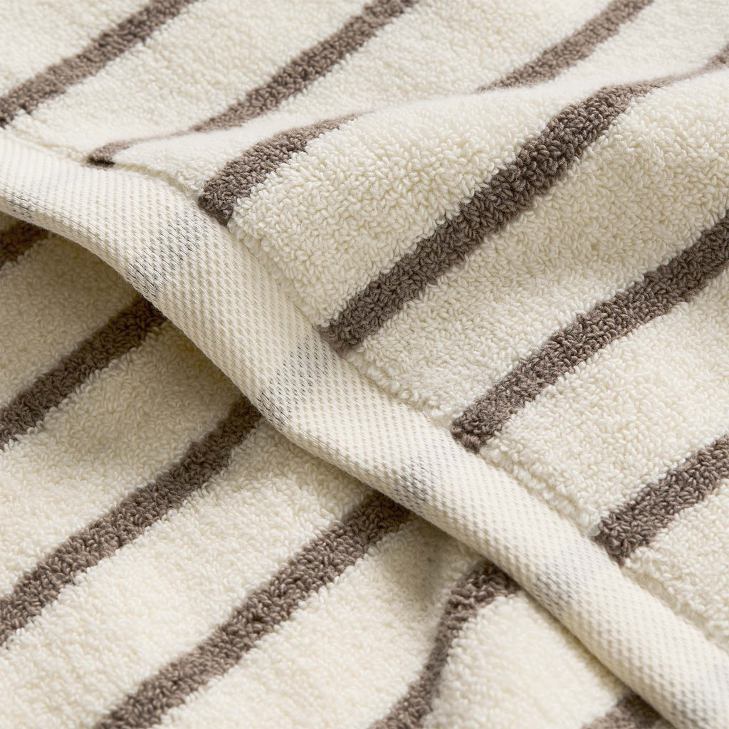 Super-Plush Set of 4 Bath Towel Bundle A4